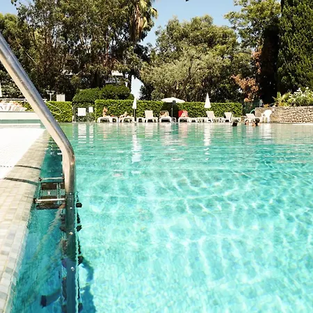 Riviera Paradise Sea View Pool Beachfront アパート *