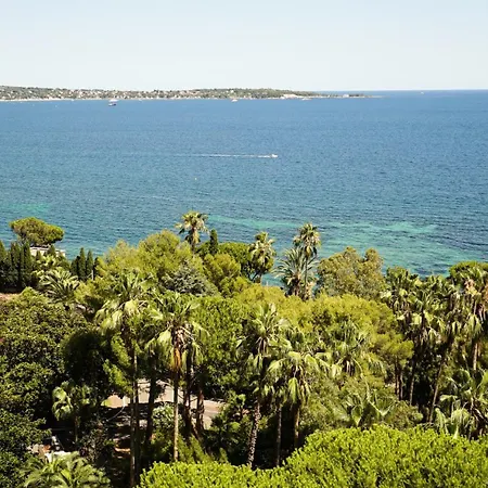 Riviera Paradise Sea View Pool Beachfront *